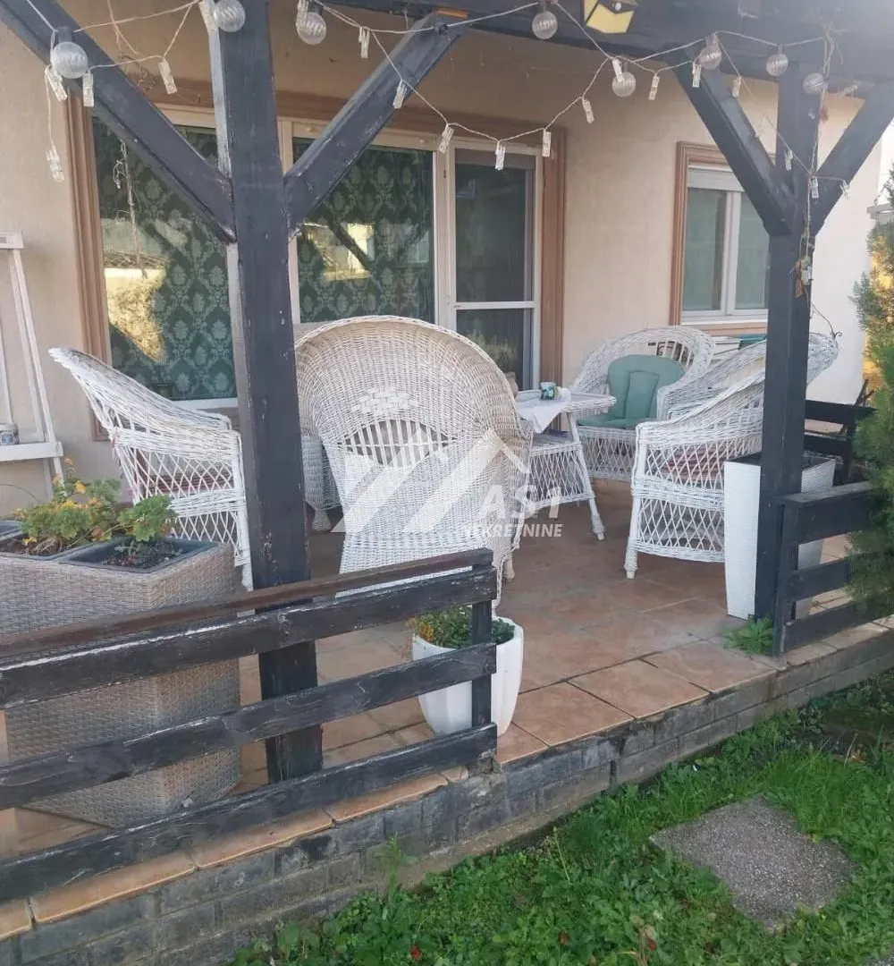 Rent, house, 180m², Čerević, Beočin