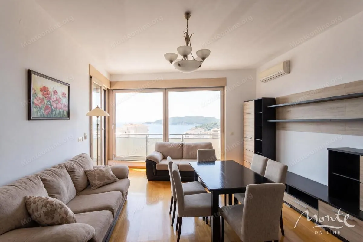 Sale, three bedroom apartment, 98m², Bečići, Budva