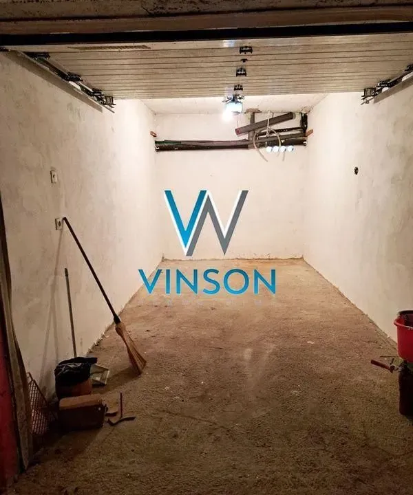 Rent, parking/garage, 15m², Bulevar Oslobodjenja, Novi Sad Sve Podlokacije