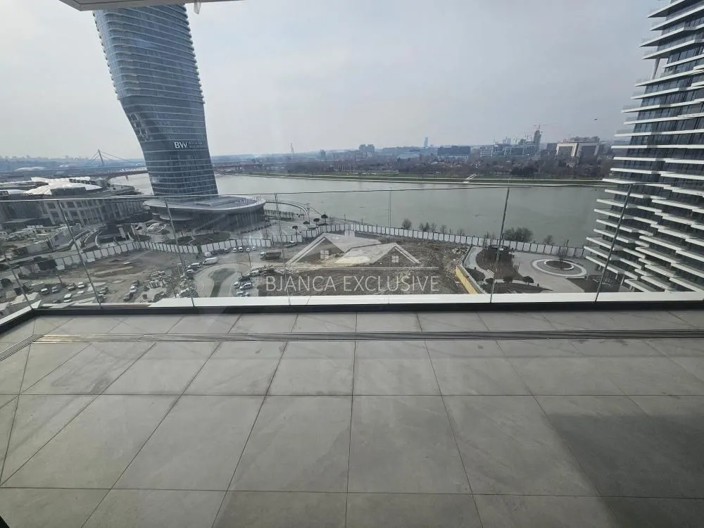 Sale, four bedroom apartment, 150m², Savski Venac, Beograd