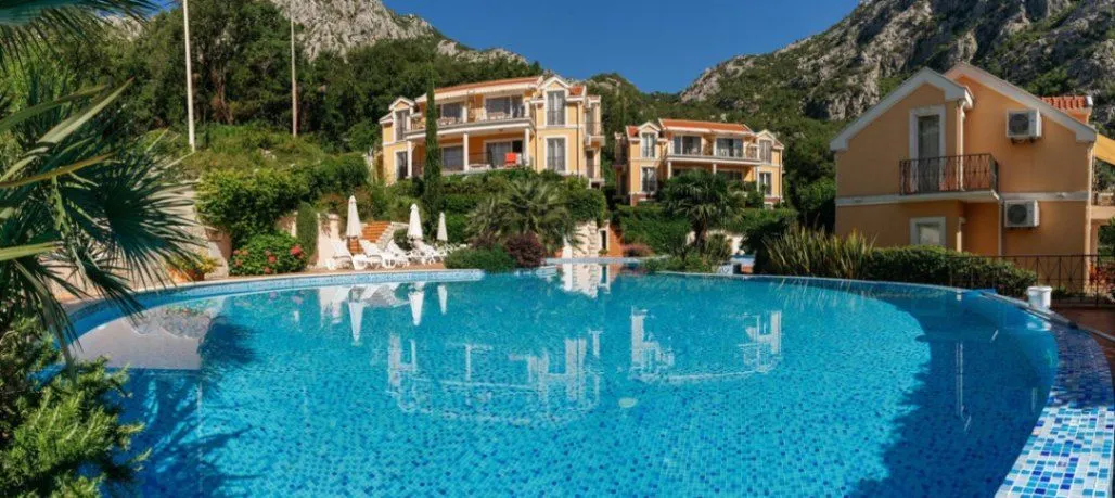 Prodaja, dvosoban stan, 178m², Gornji Orahovac, Kotor