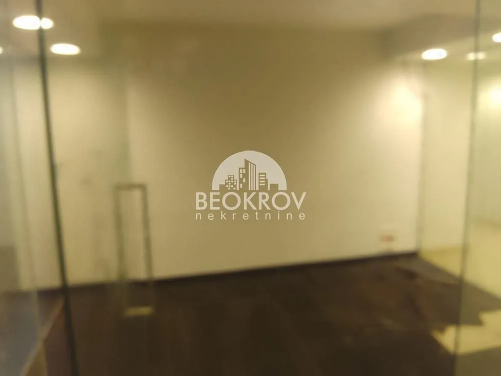 Rent, office space, 377m², Crveni Krst, Beograd