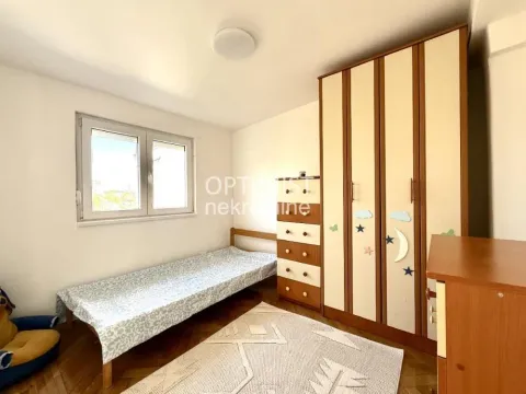 Rent, three bedroom apartment, 76m², Botanička Bašta, Palilula Sve Podlokacije - image 11