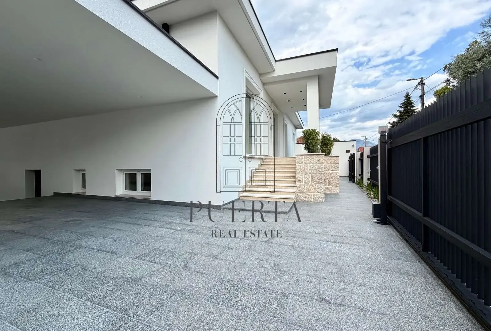 Rent, house, 130m², Ibričevina, Podgorica