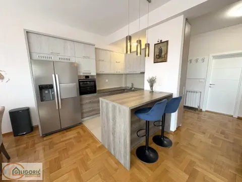 Izdavanje, trosoban stan, 75m², Borča 1, Borča Sve Podlokacije - image 6