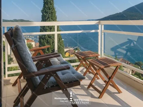 Sale, one bedroom apartment, 42m², Centar, Herceg Novi