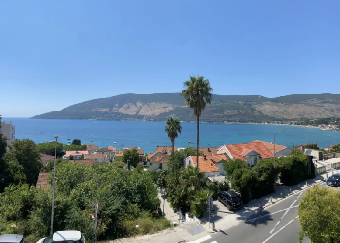 Prodaja, jednosoban stan, 61m², Topla, Herceg Novi