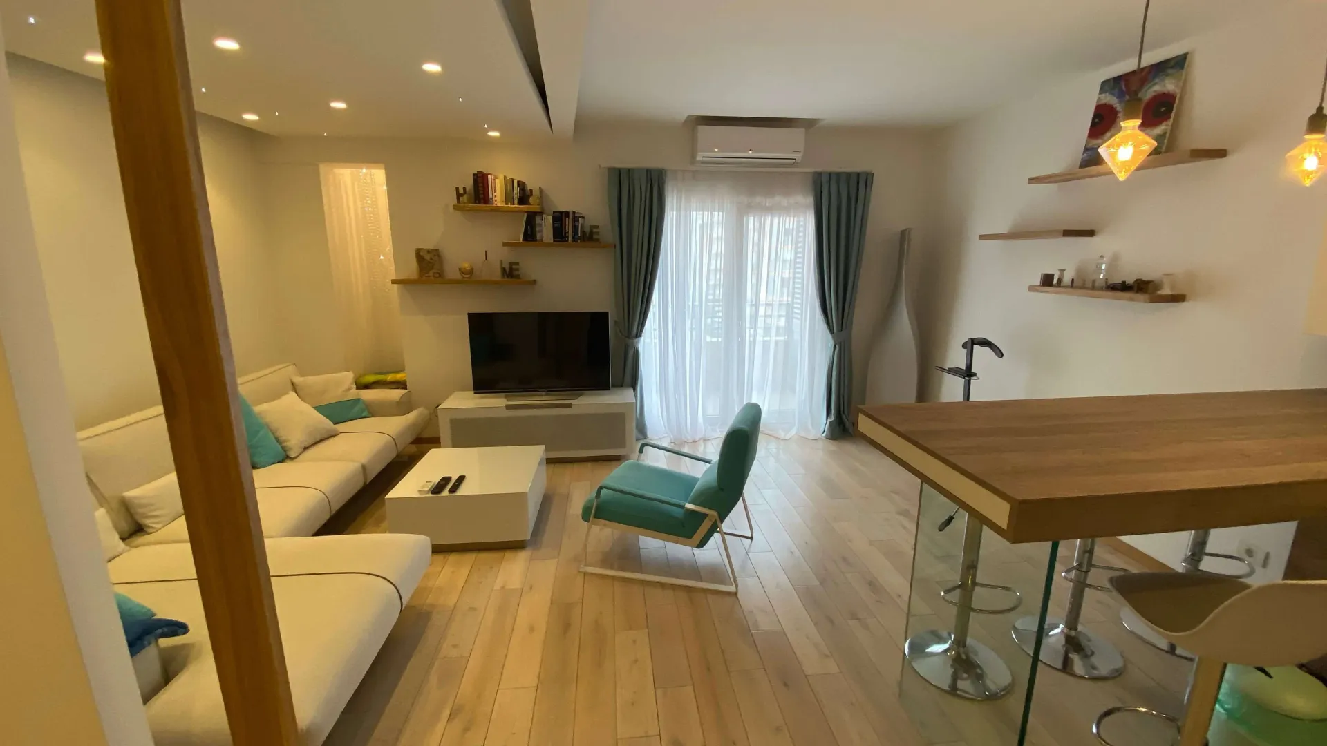 Rent, one bedroom apartment, 70m², City Kvart, Podgorica