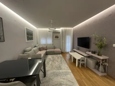 Prodaja, dvosoban stan, 64m², City Kej, Podgorica - image 18