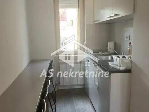 Izdavanje, poslovni prostor, 135m², Tašmajdan, Palilula Sve Podlokacije - image 4