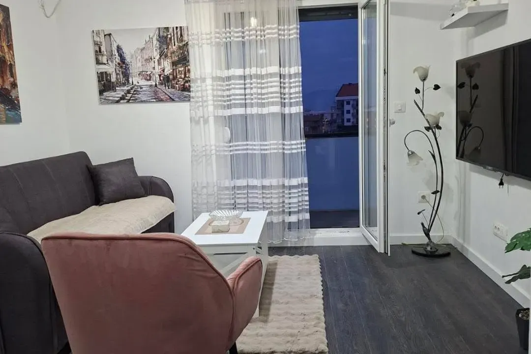 Izdavanje, jednosoban stan, 35m², Zabjelo, Podgorica