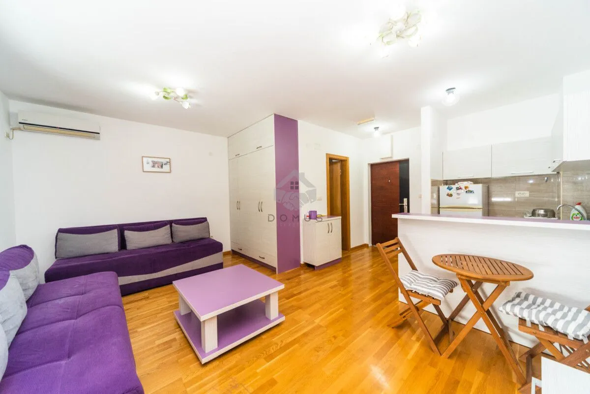 Rent, apartment, 34m², Stari Aerodrom, Podgorica