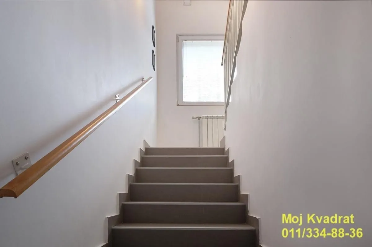 Prodaja, kuća, 145m², Voždovac Sve Podlokacije, Beograd