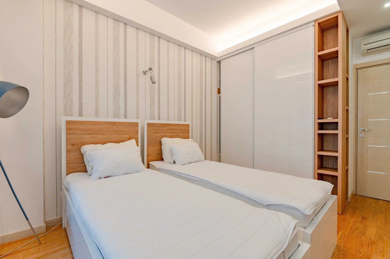Prodaja, dvosoban stan, 90m², Rozino, Budva