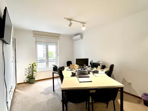 Rent, one bedroom apartment, 45m², Zabjelo, Podgorica - image 2