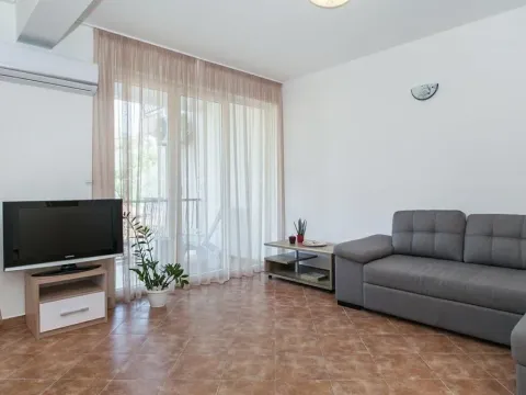 Sale, one bedroom apartment, 61m², Kamenari, Herceg Novi - image 2