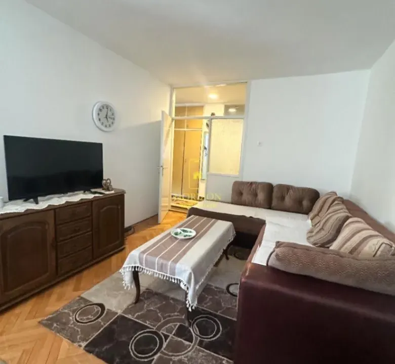 Izdavanje, dvosoban stan, 75m², Preko Morače, Podgorica