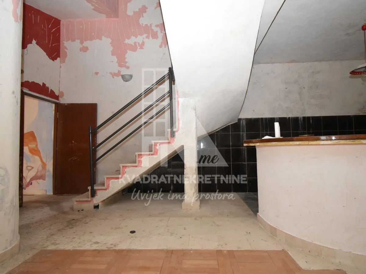 Prodaja, kuća, 217m², Centar, Podgorica