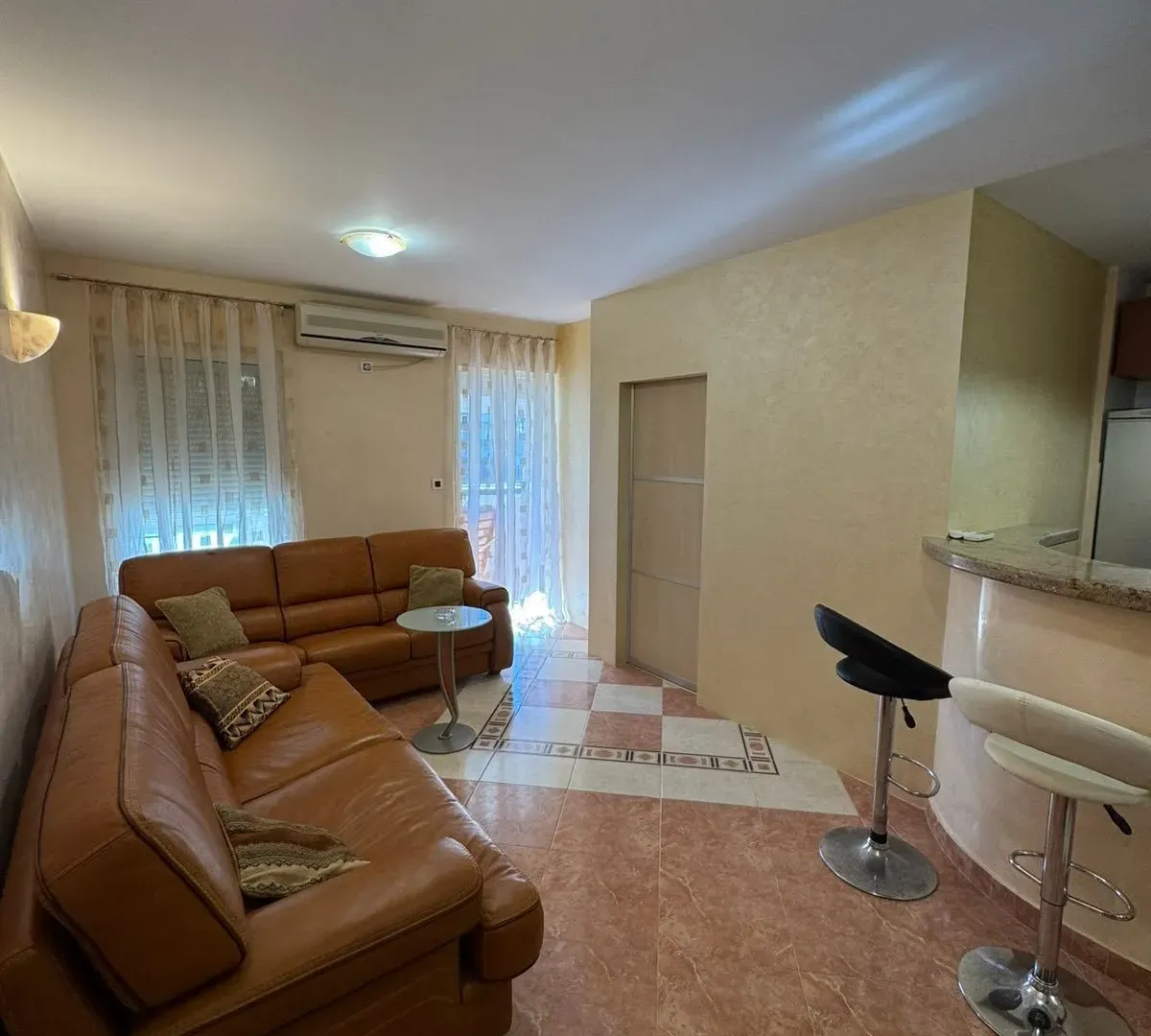 Rent, one bedroom apartment, 48m², Budva, Crna Gora