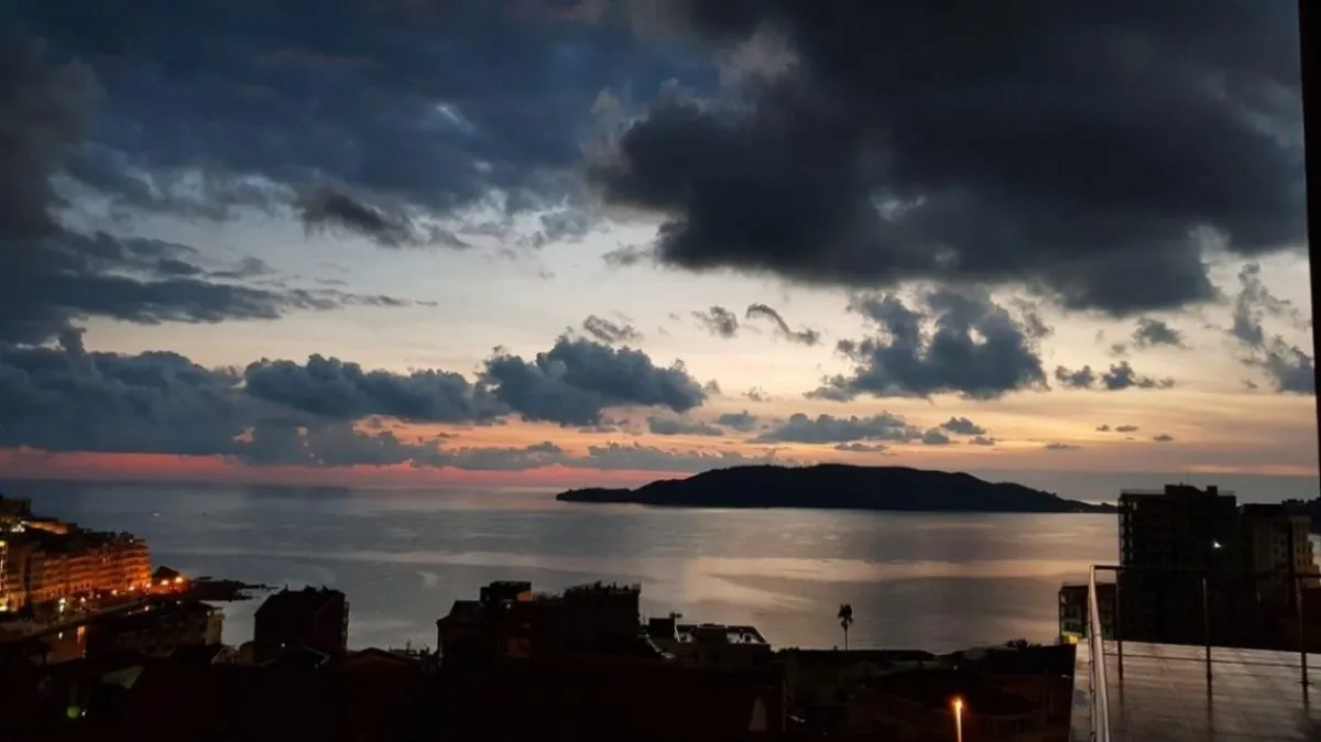 Sale, two bedroom apartment, 90m², Rafailovići, Budva