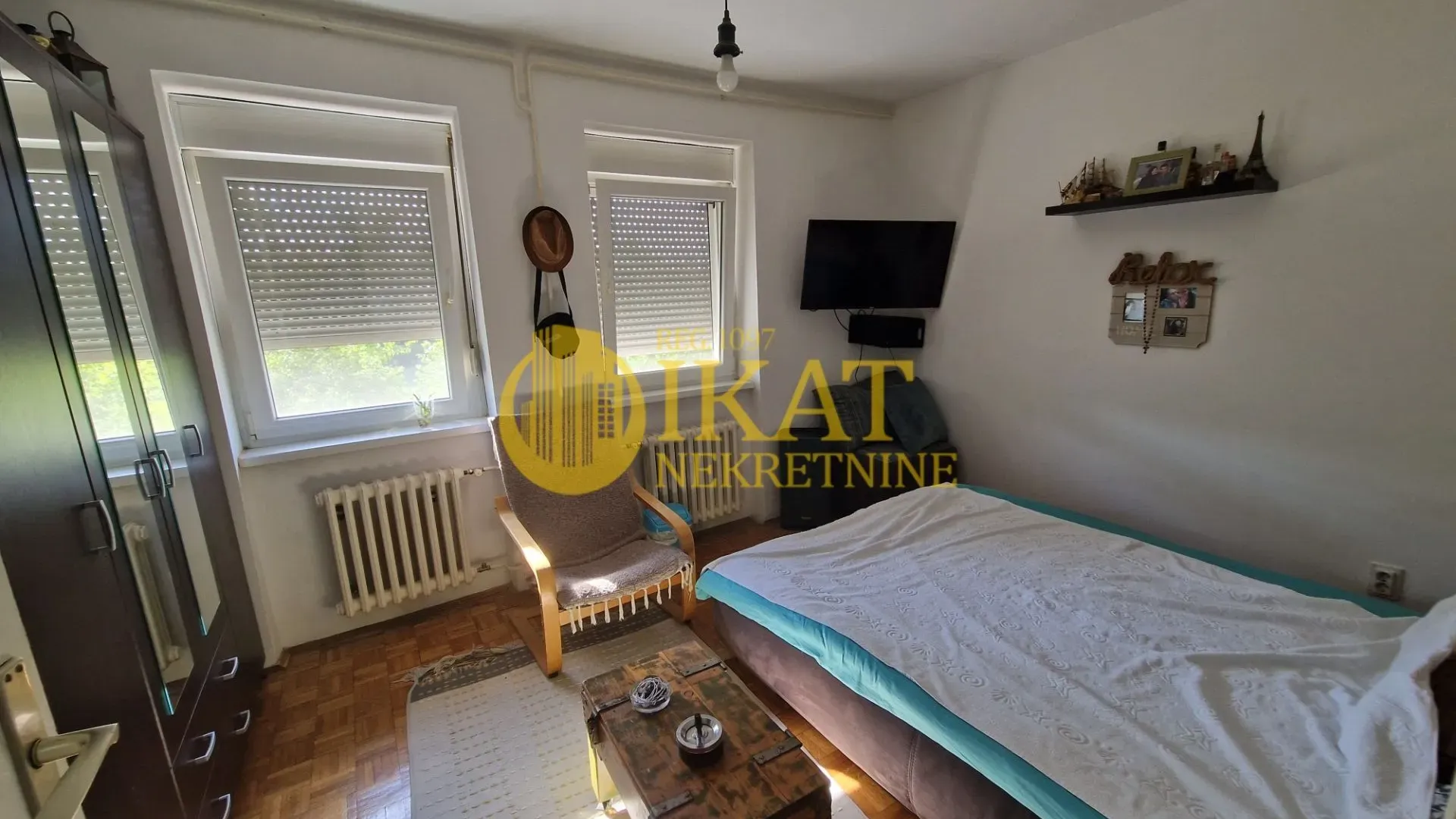 Prodaja, četvorosoban stan, 99m², Obrenovac, Beograd