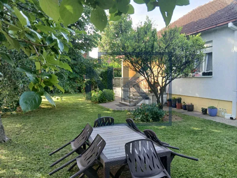 Prodaja, kuća, 100m², Murtovina, Podgorica