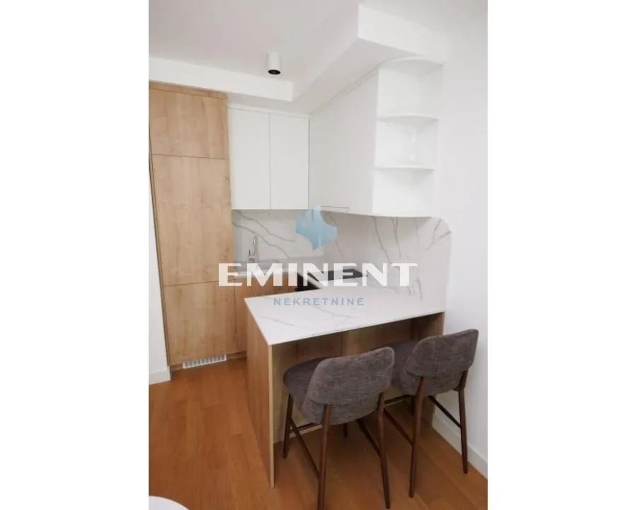 Rent, one bedroom apartment, 32m², Gradska Bolnica, Zvezdara Sve Podlokacije