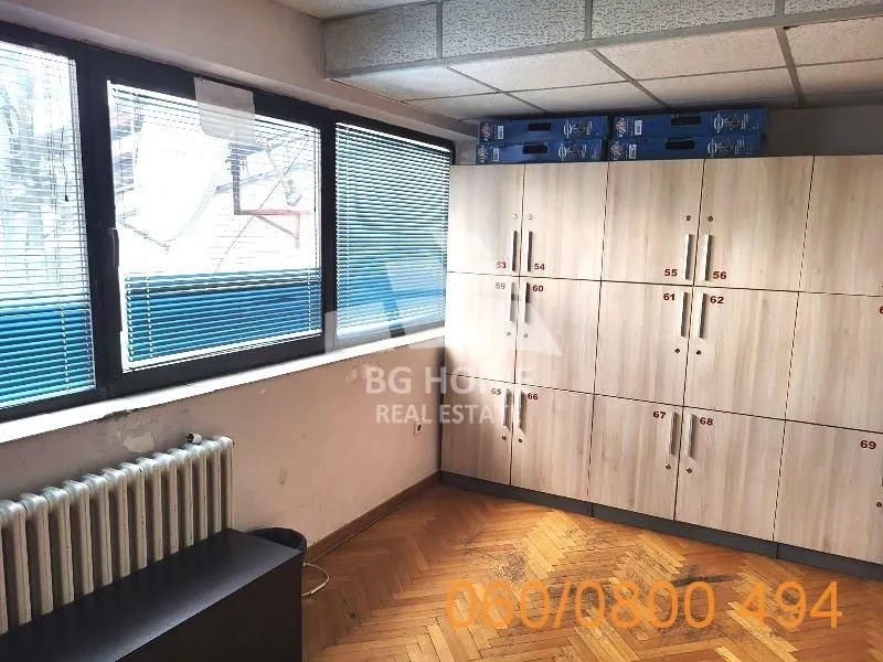 Sale, office space, 273m², Čukarica, Beograd