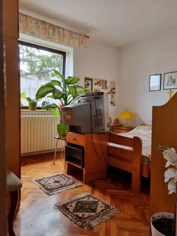 Prodaja, kuća, 335m², Telep, Novi Sad Sve Podlokacije