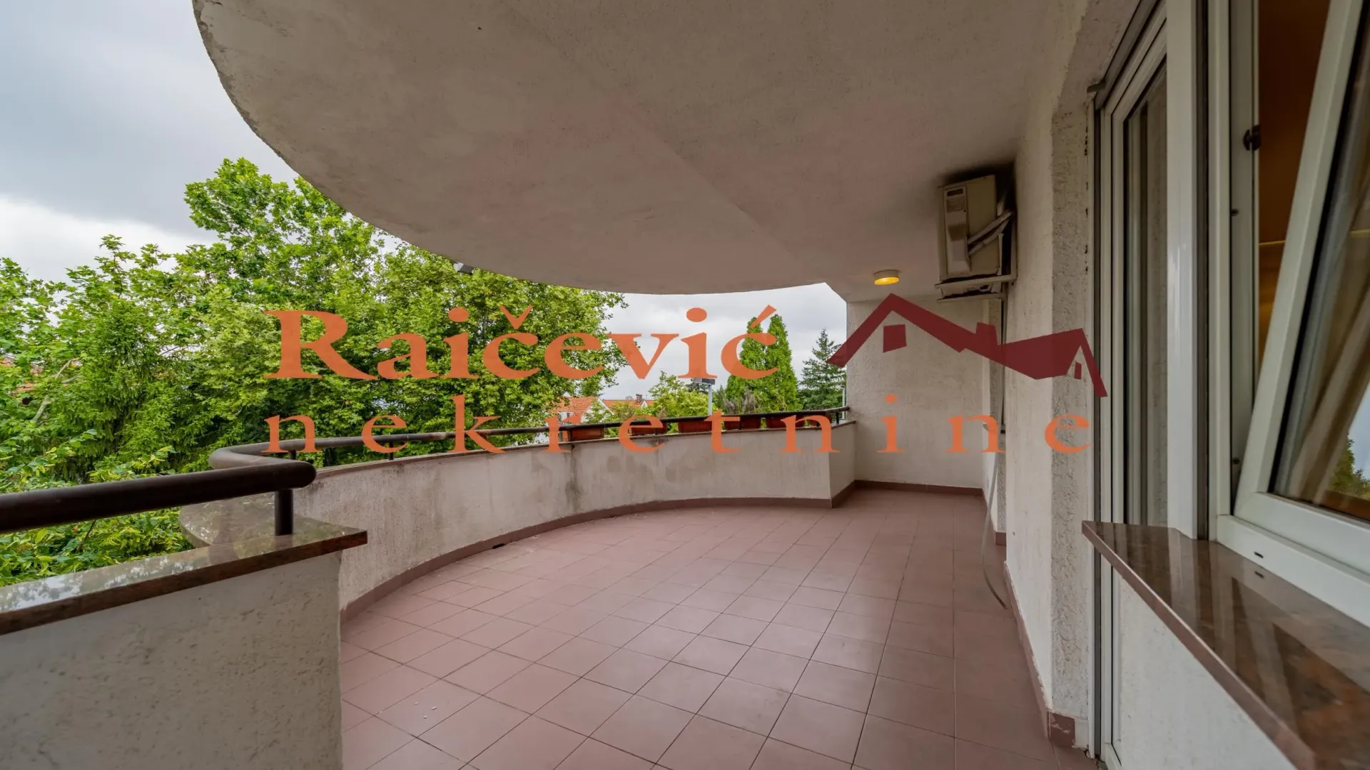 Rent, three bedroom apartment, 102m², Čukarica, Beograd