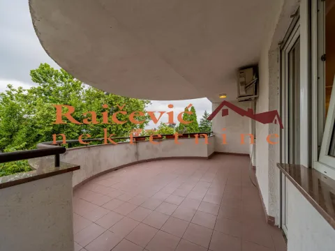 Rent, three bedroom apartment, 102m², Čukarica, Beograd - image 8