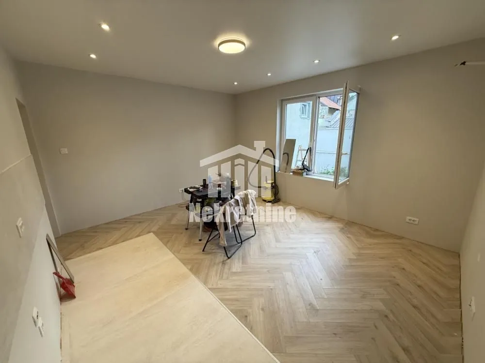 Sale, two bedroom apartment, 44m², Zemun Sve Podlokacije, Beograd