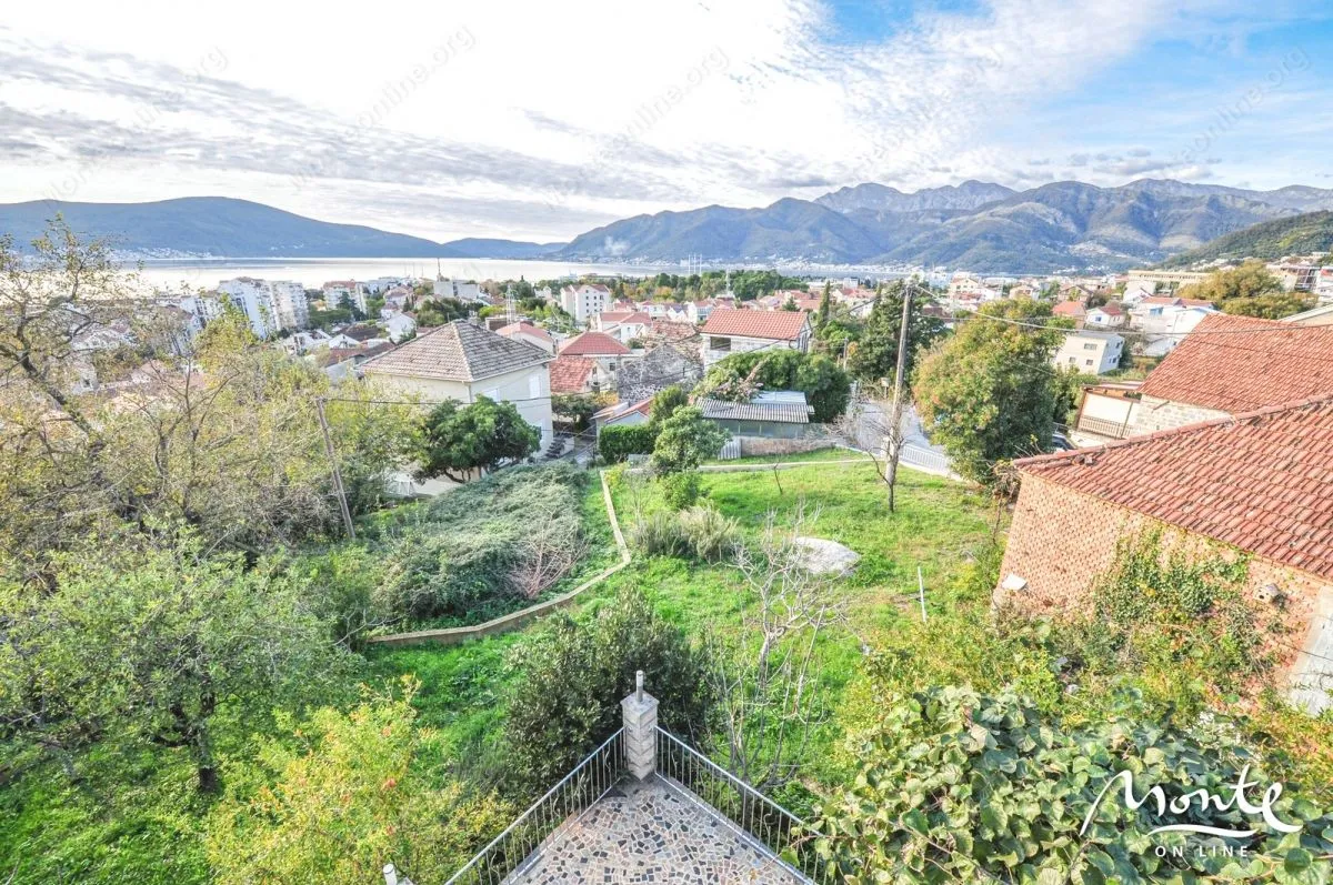 Prodaja, kuća, 194m², Tivat, Crna Gora