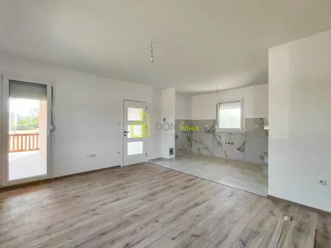 Prodaja, kuća, 73m², Zeta, Podgorica - image 4