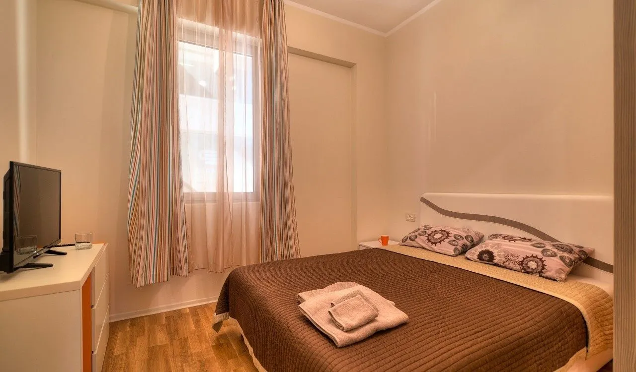 Prodaja, dvosoban stan, 93m², Zavala, Budva