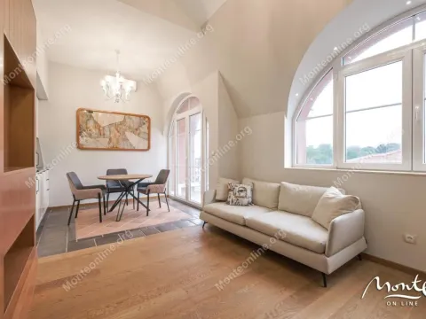 Prodaja, jednosoban stan, 49m², Tivat, Crna Gora - image 7