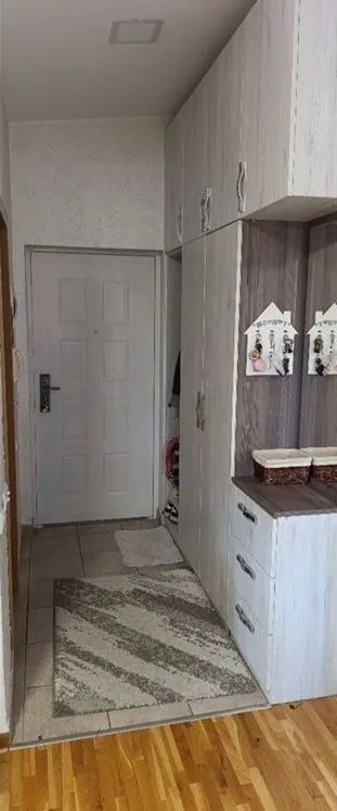 Prodaja, dvosoban stan, 49m², Mirijevo Sve Podlokacije, Beograd
