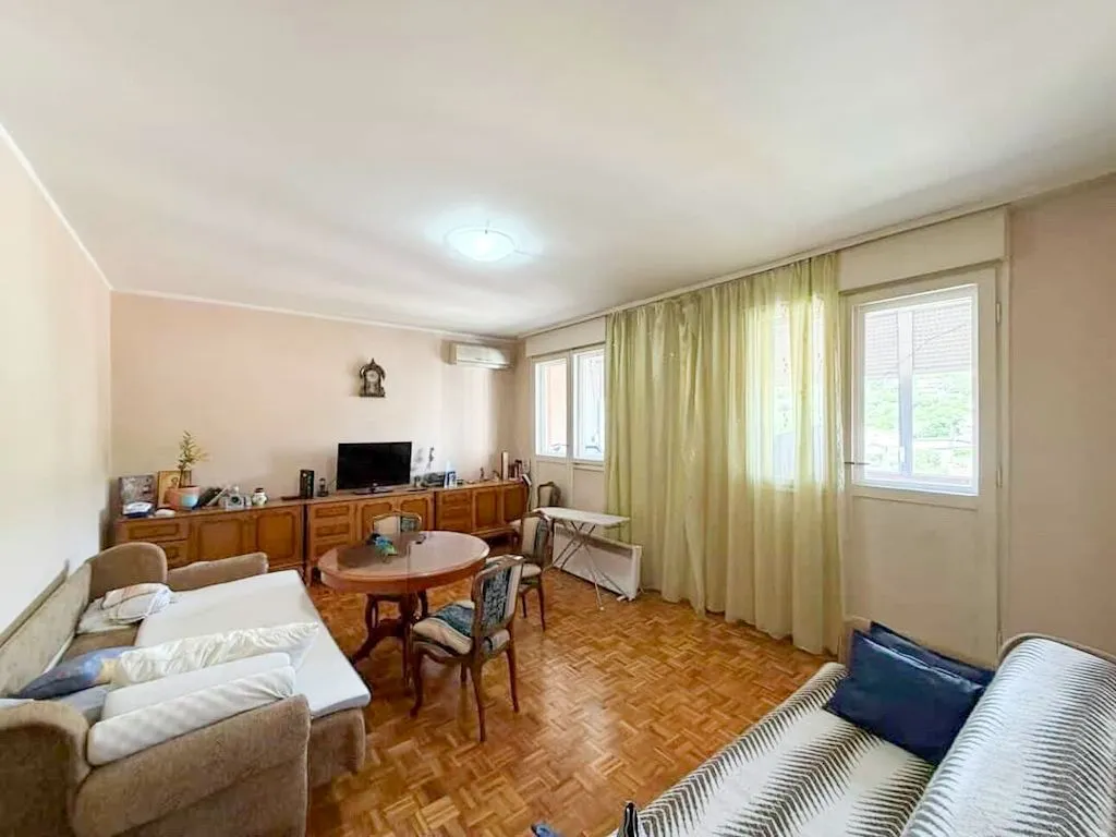 Prodaja, dvosoban stan, 83m², Momišići, Podgorica