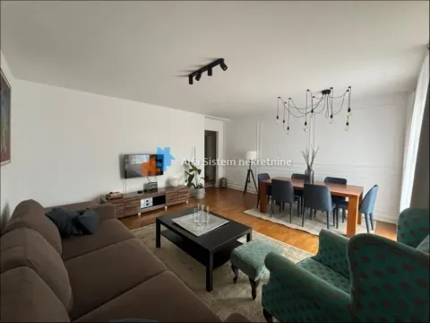 Rent, three bedroom apartment, 90m², Kalenić Pijaca, Vračar Sve Podlokacije - image 2