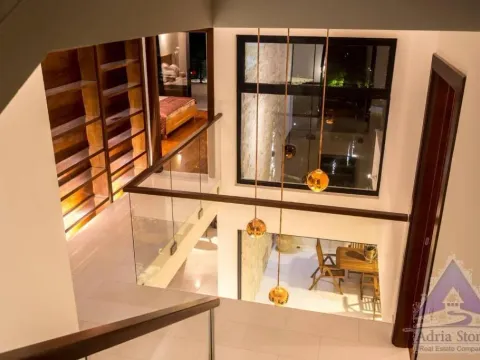 Prodaja, kuća, 420m², Đenovići, Herceg Novi - image 16