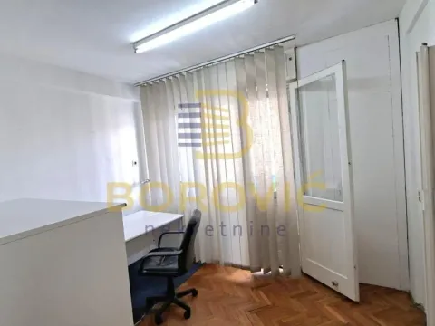 Rent, three bedroom apartment, 54m², Topličin venac, Beograd - image 5