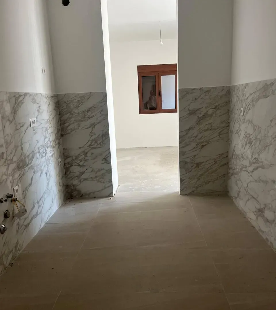 Sale, four bedroom apartment, 155m², Gorica C, Podgorica