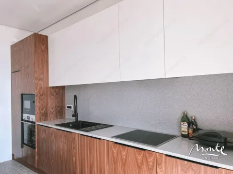 Prodaja, kuća, 180m², Tivat, Crna Gora - image 6