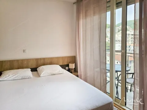 Sale, one bedroom apartment, 35m², Centar, Budva - image 7