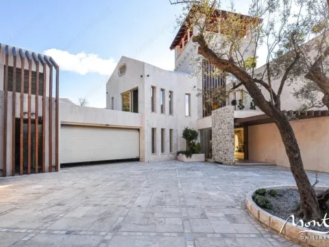 Prodaja, kuća, 791m², Donja Lastva, Tivat - image 5