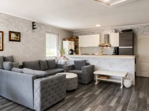 Rent, two bedroom apartment, 120m², Jajinci, Voždovac Sve Podlokacije - image 3