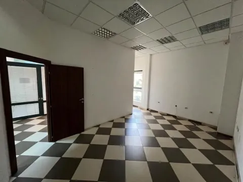 Poslovni prostor in Centar