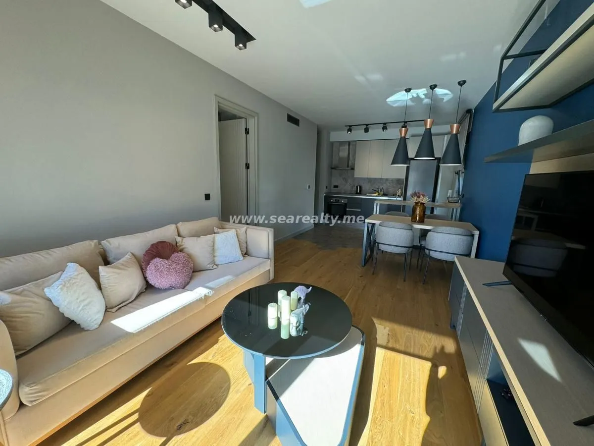 Rent, one bedroom apartment, 68m², Seljanovo, Tivat