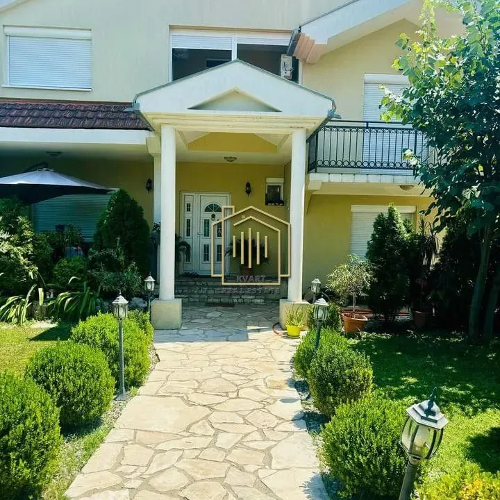 Izdavanje, kuća, 250m², Donja Gorica, Podgorica