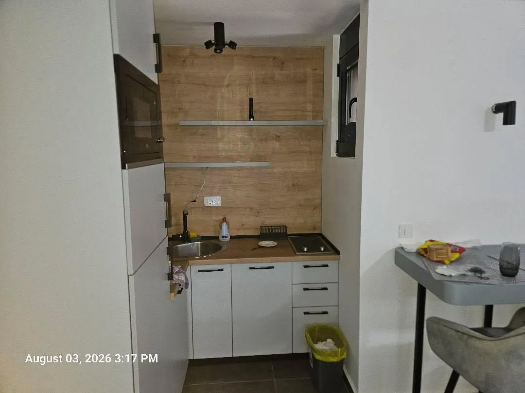 Rent, studio apartment, 40m², Škaljari, Kotor